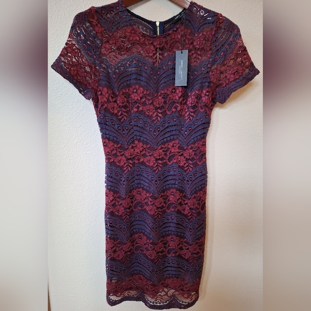 Nwt Romeo + Juliet Couture Womens Burgundy/Blue Lace Dress Size S
